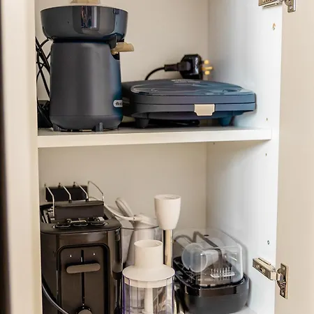 Characterful Ground Floor Townhouse San Ġiljan