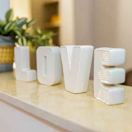 Characterful Ground Floor Townhouse * Saint Julian's