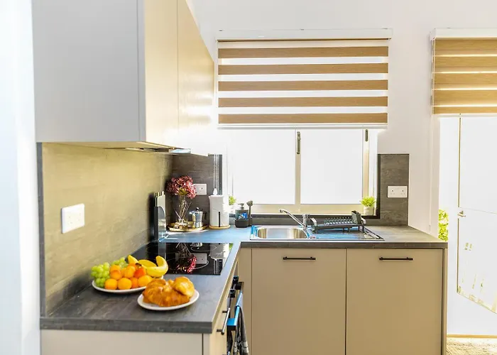 Characterful Ground Floor Townhouse Appartement