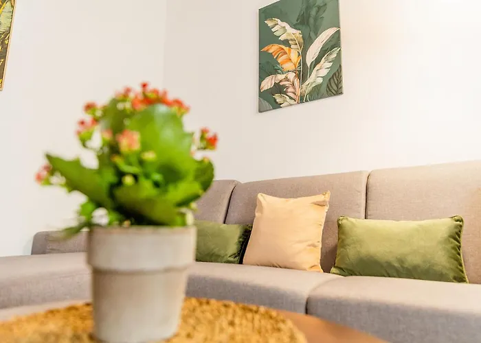 Appartement Characterful Ground Floor Townhouse *