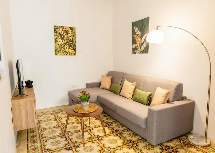 Characterful Ground Floor Townhouse * San Ġiljan