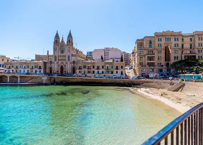 Characterful Ground Floor Townhouse