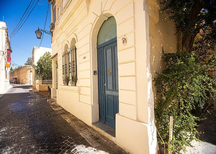 Appartement Characterful Ground Floor Townhouse