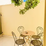 Characterful Ground Floor Townhouse Apartment Saint Julian's